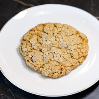Oatmeal Raisin Cookie